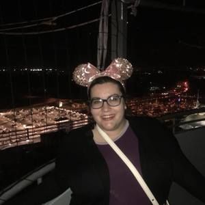 Meet your Posher, Santina